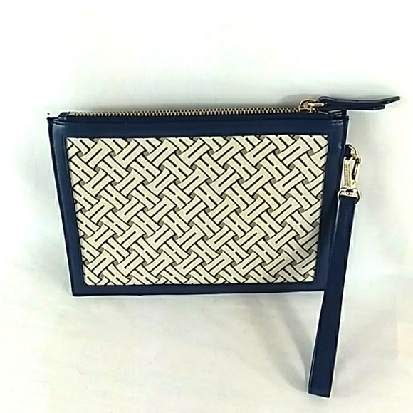 COLE HAAN WEAVE PATTERN WRISTLET NAVY AND CREAM - Picture 4 of 6